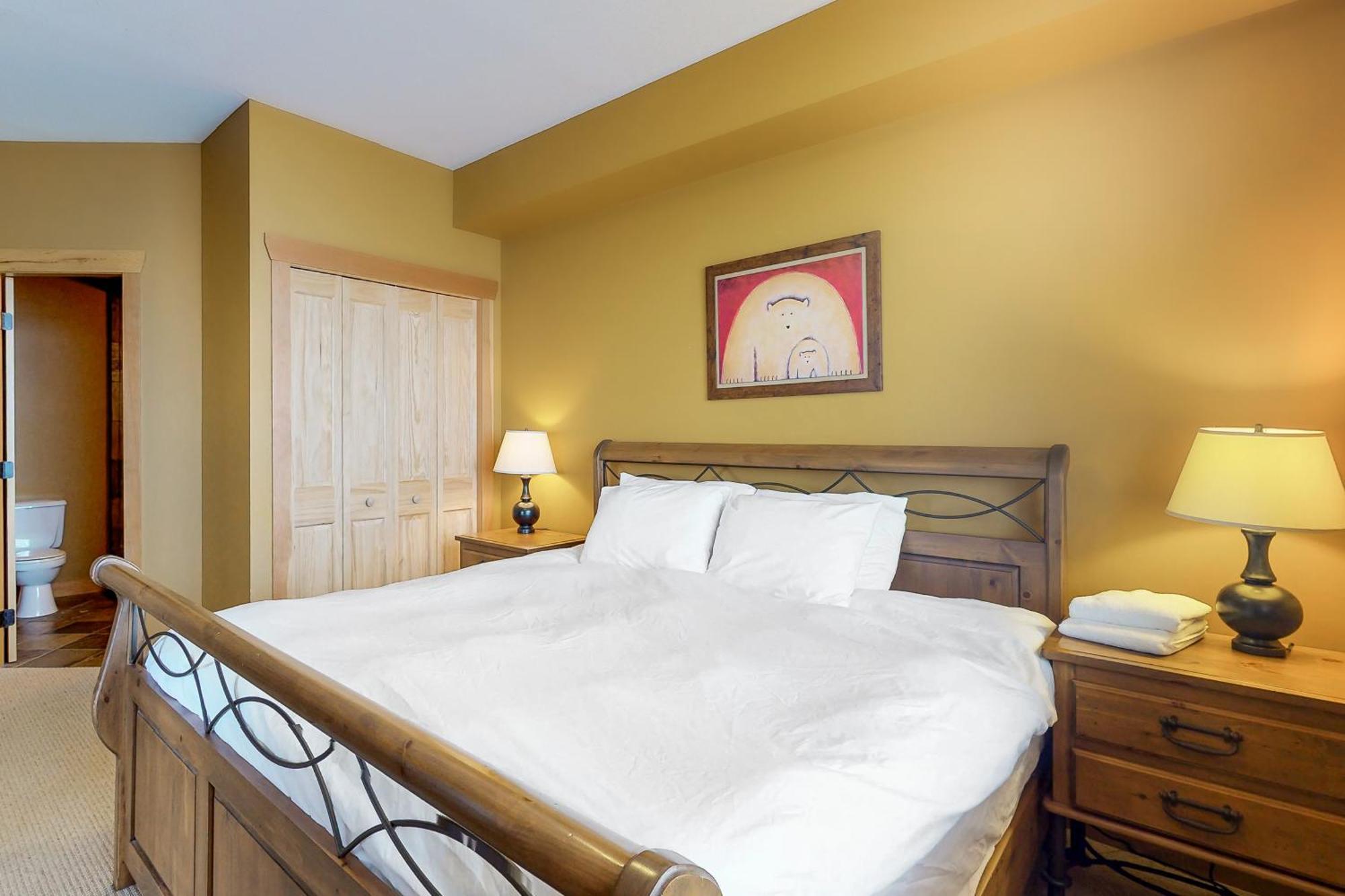 Glacier Lodge Big White Ski Resort Номер фото
